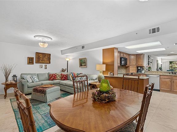 3rd image of 3 Oceans West Blvd APT 1D6