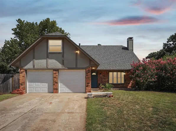 817 Miller Dr, Yukon, OK 73099
