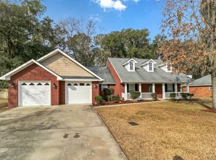 169 Sassafras Ln, Midway, GA 31320