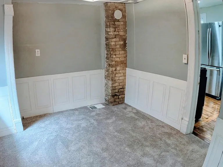 122 Fairbanks St NE #2 — Photo 14