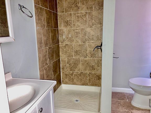 3rd image of 4825 Baltimore Ave APT 1