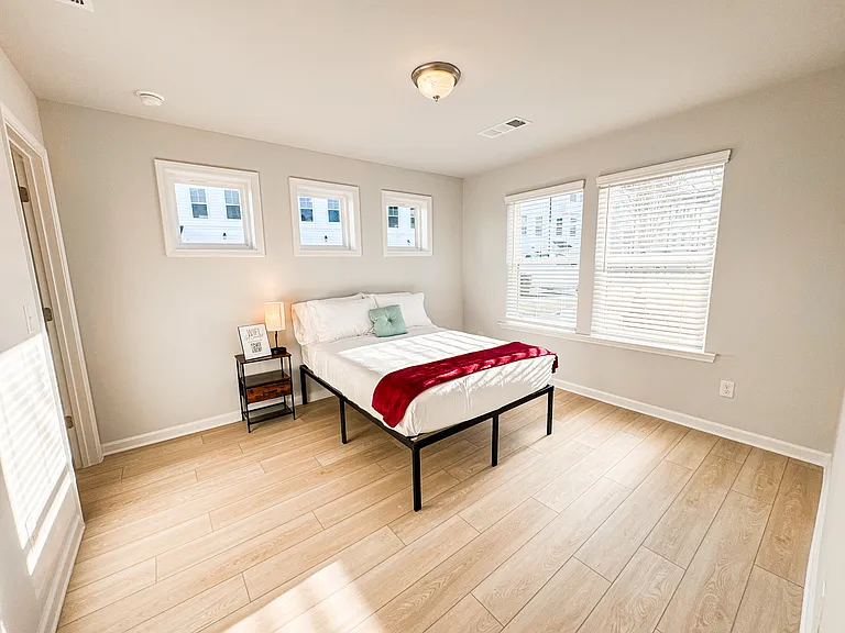 3217 Bateman Dr — Photo 13