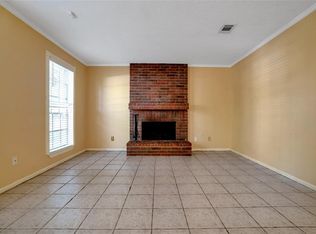 32 S Brook Pebble Ct, Spring, TX 77380