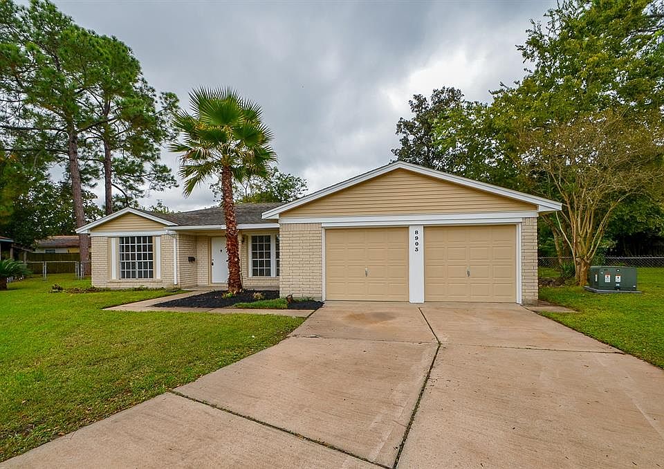 1st image of 8903 Indian River Dr