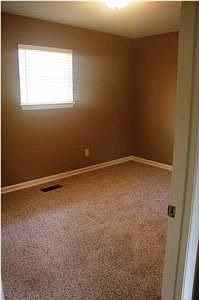 4th image of 6608 Hillbrook Ln