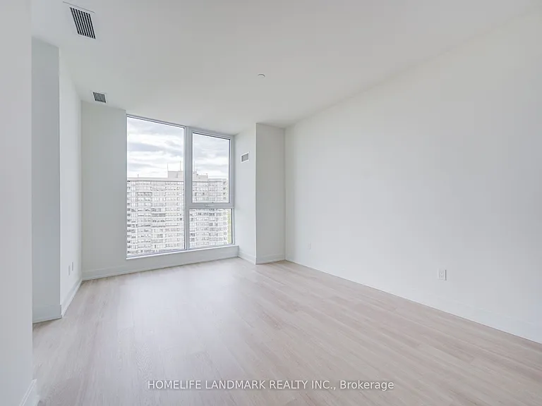 25 Cordova Ave #Penthouse 13 — Photo 19