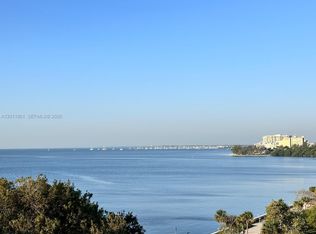 150 SE 25th Rd APT 8I, Miami, FL 33129