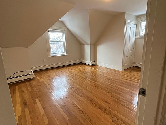 Living or dining room