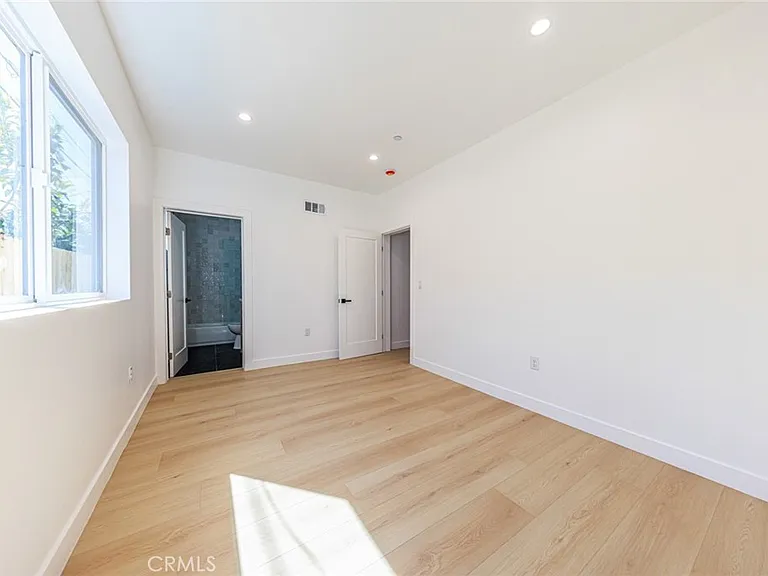 2426 S West View St #3 — Photo 12