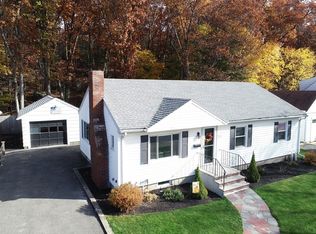 100 York Rd, Lynn, MA 01904