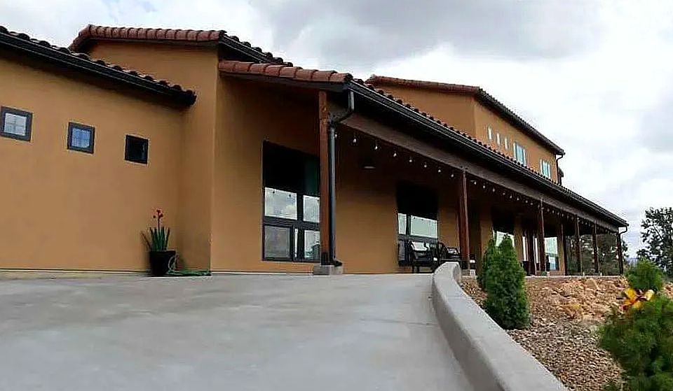 1st image of 1819 Camino Cielo