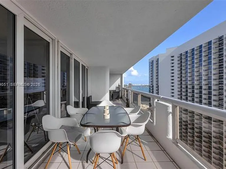 1717 N Bayshore Dr #A-2654 — Photo 16