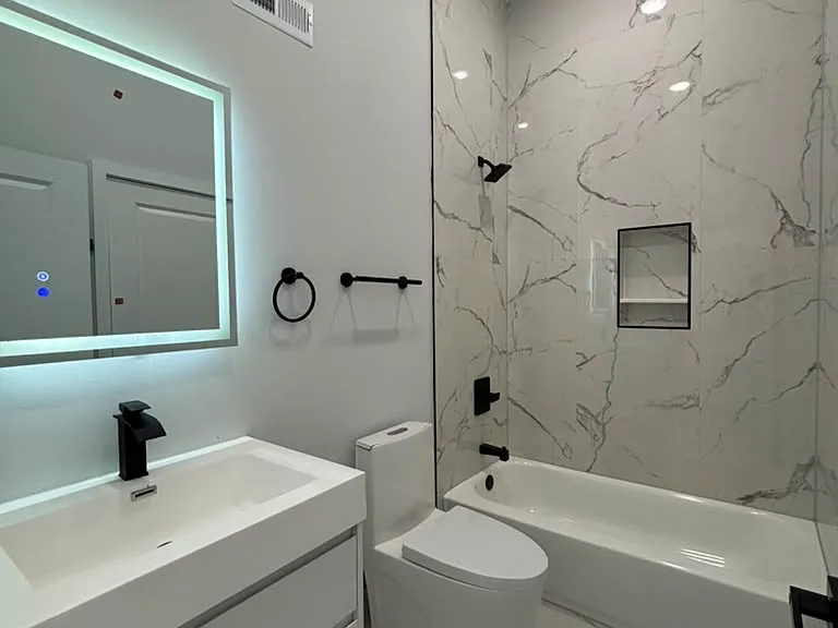 675 N 41st St #2 — Photo 16