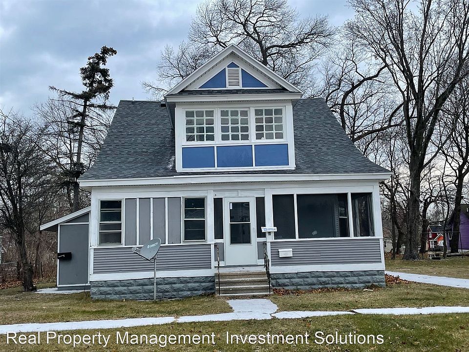 1st image of 330 Catawba Ave #1