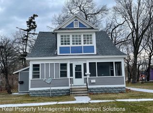 330 Catawba Ave #1, Muskegon, MI 49442