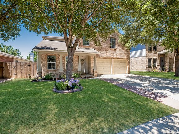 2nd image of 10019 Buescher Ln