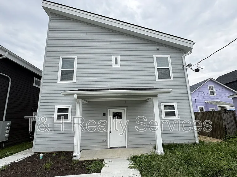 415 N Walcott St #A — Photo 2