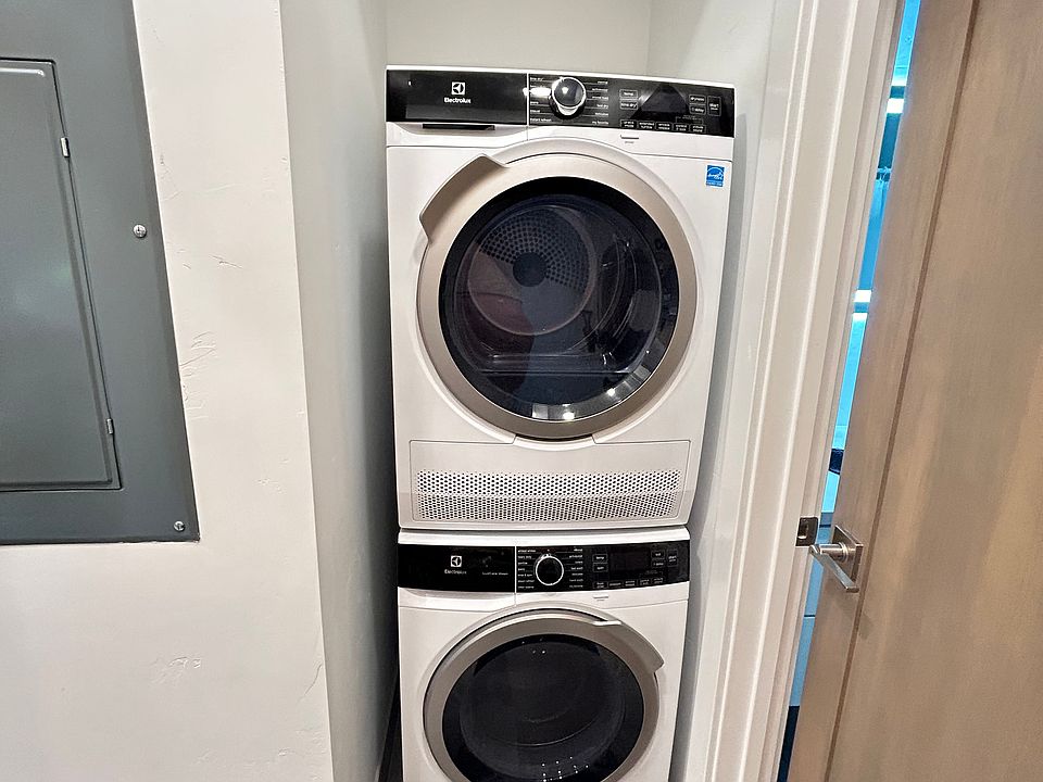 Washer / Dryer