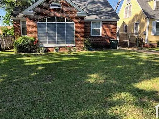 4 bed, 1776 sqft, $1,200 — Photo 1