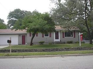 3913 Groveland Ave SW, Wyoming, MI 49519