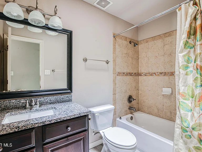 12215 Stansbury Dr — Photo 9