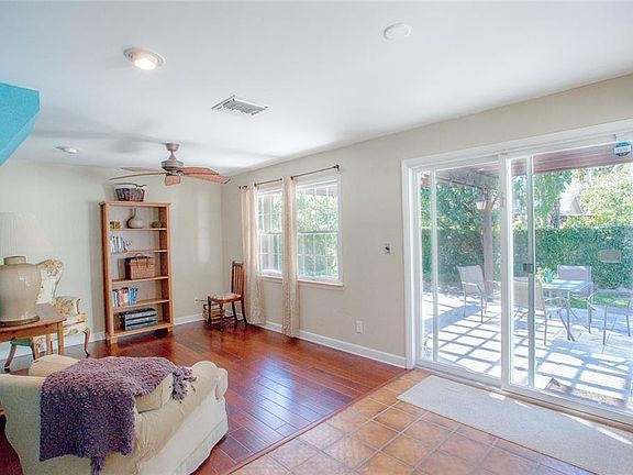 4th image of 5112 W Evelyn Dr