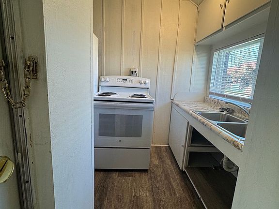 5th image of 1221 Thomas Rd #1-7
