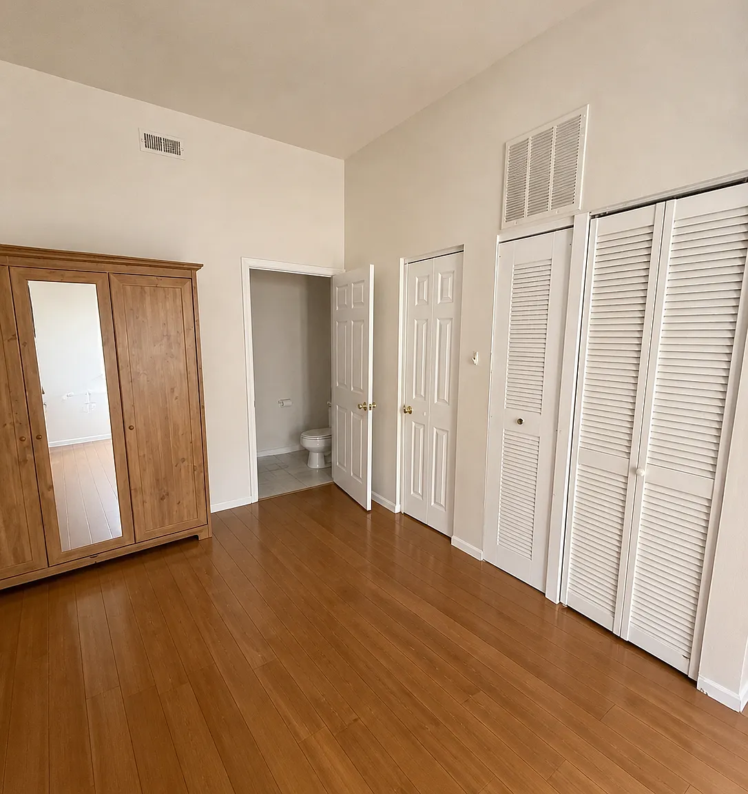 1 bed, 660 sqft, $1,650 — Photo 4