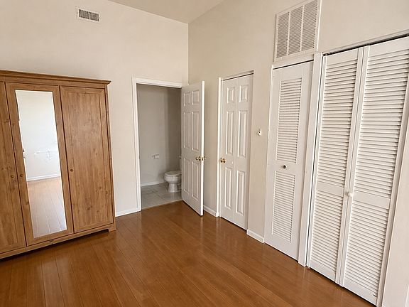 4th image of 1901 E Lombard St #2