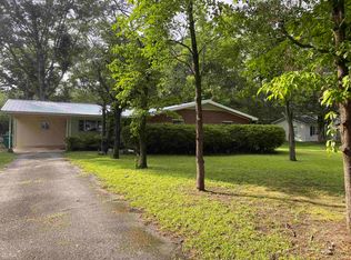 225 E Beech St, Cochran, GA 31014