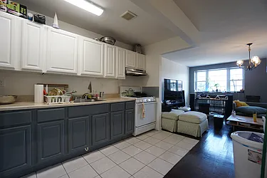 Rented by Rennit Inc.