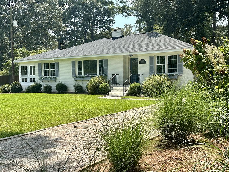 1st image of 837 Brandy Rd SE