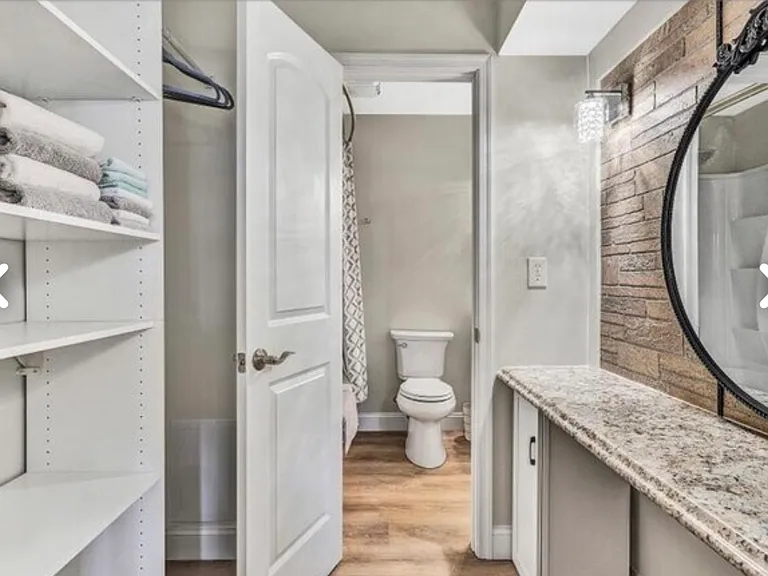 2840 Colonial Ave SW — Photo 11