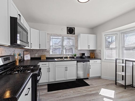 5th image of 4752 North 44th STREET