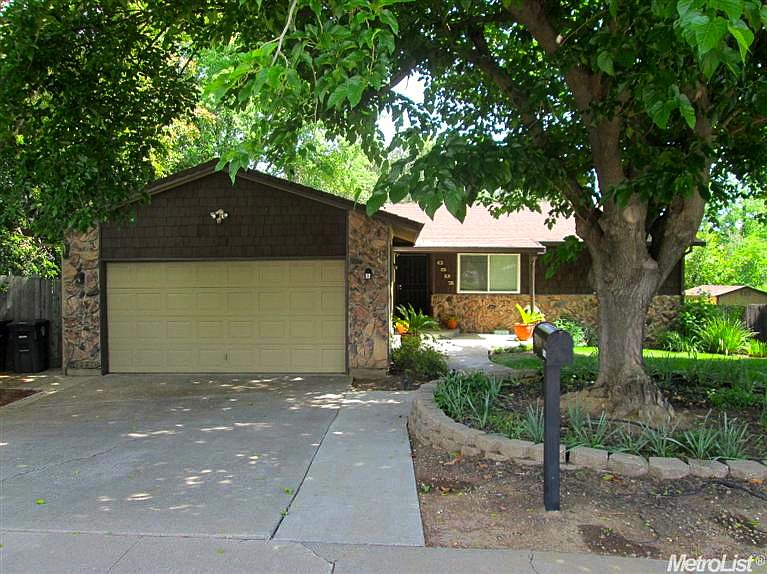 1st image of 6592 Mauana Way