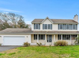 1 Beaver Ln, Charlestown, RI 02813