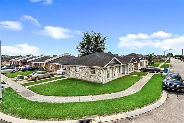 1st image of 9012 Amour Dr