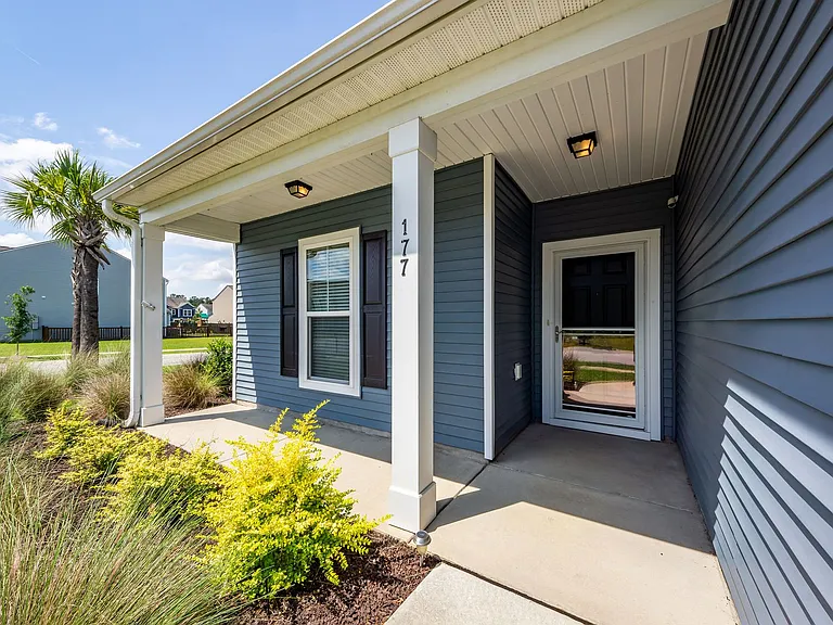 177 Hayworth Rd — Photo 2