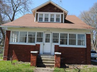 212 S Church St, Coloma, MI 49038