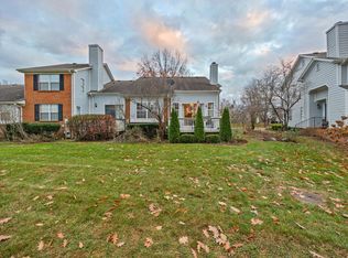 1052 Griffin Gate Dr, Lexington, KY 40511