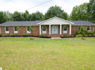 711 Cherokee Trl, Easley, SC 29640