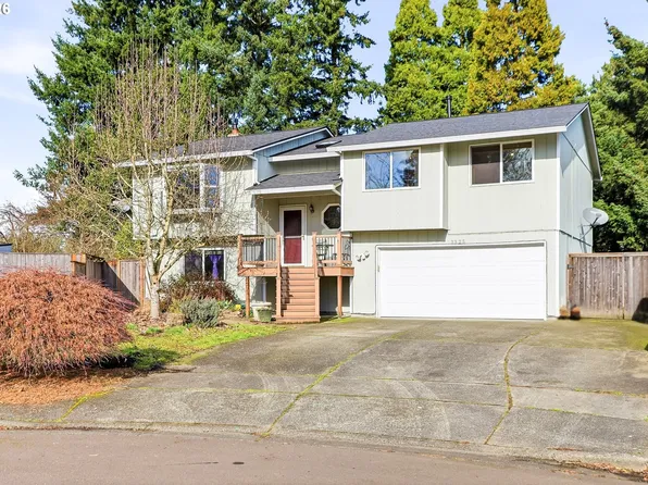 3325 SE Maple Ct, Hillsboro, OR 97123