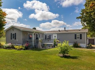 8552 Ox Bow Rd, North East, PA 16428