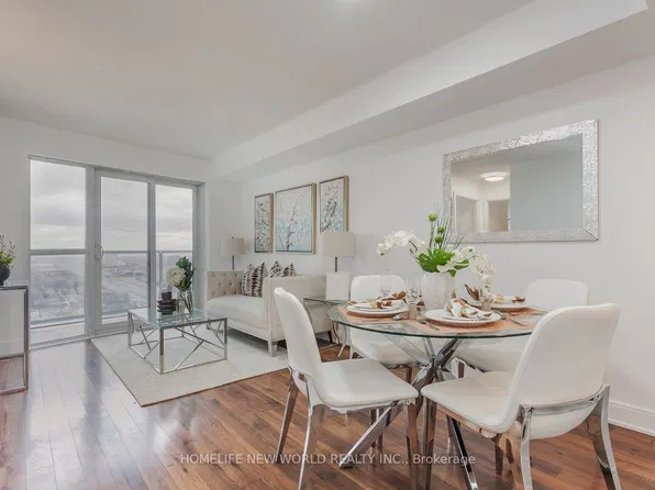 125 Village Green Sq #3211, Toronto, ON M1S 0G3