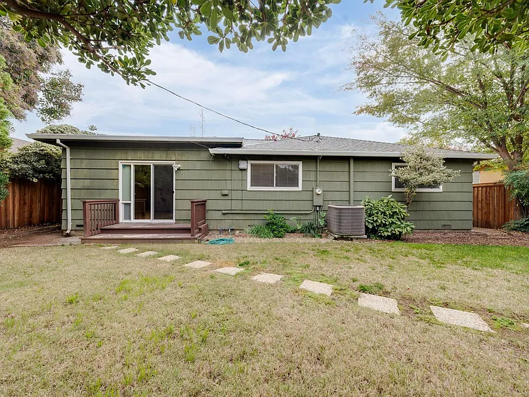 5113 Sitton Way — Photo 36