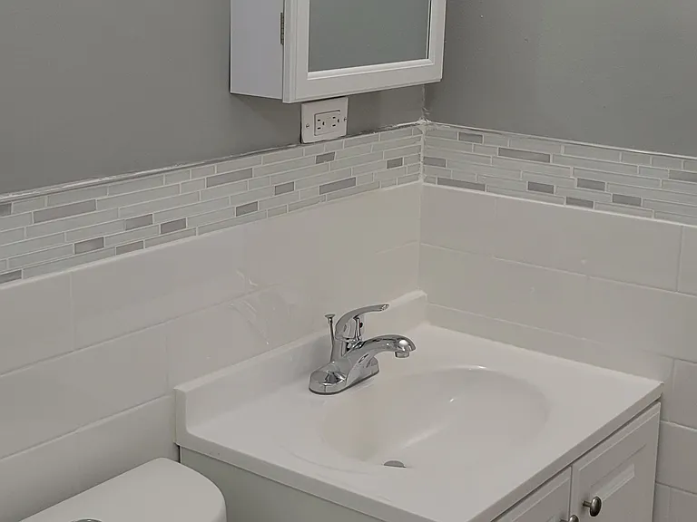 Hi View Apartments — Photo 12