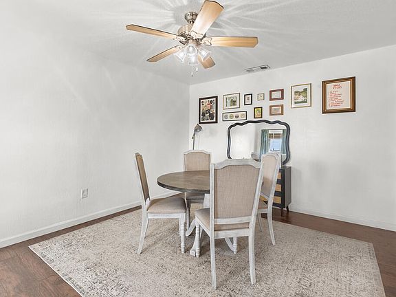 5th image of 306 Conet Dr