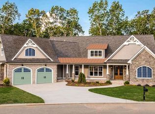 34 Jaspers Ln, Stuarts Draft, VA 24477