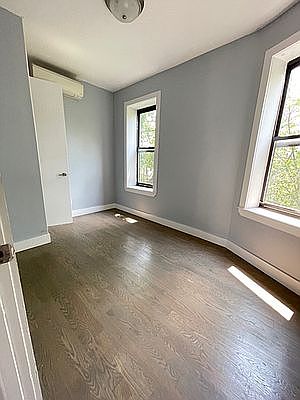 5th image of 711 Nostrand Ave #8C