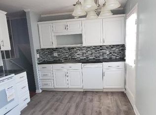 9003 W 99th Ter, Overland Park, KS 66212